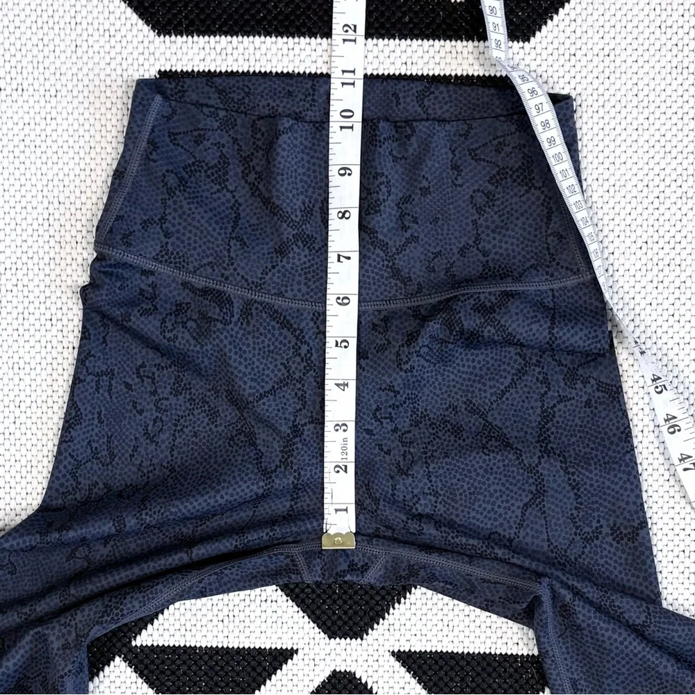 All Fenix Python Charcoal 7/8 Leggings XS - Picture 8 of 13